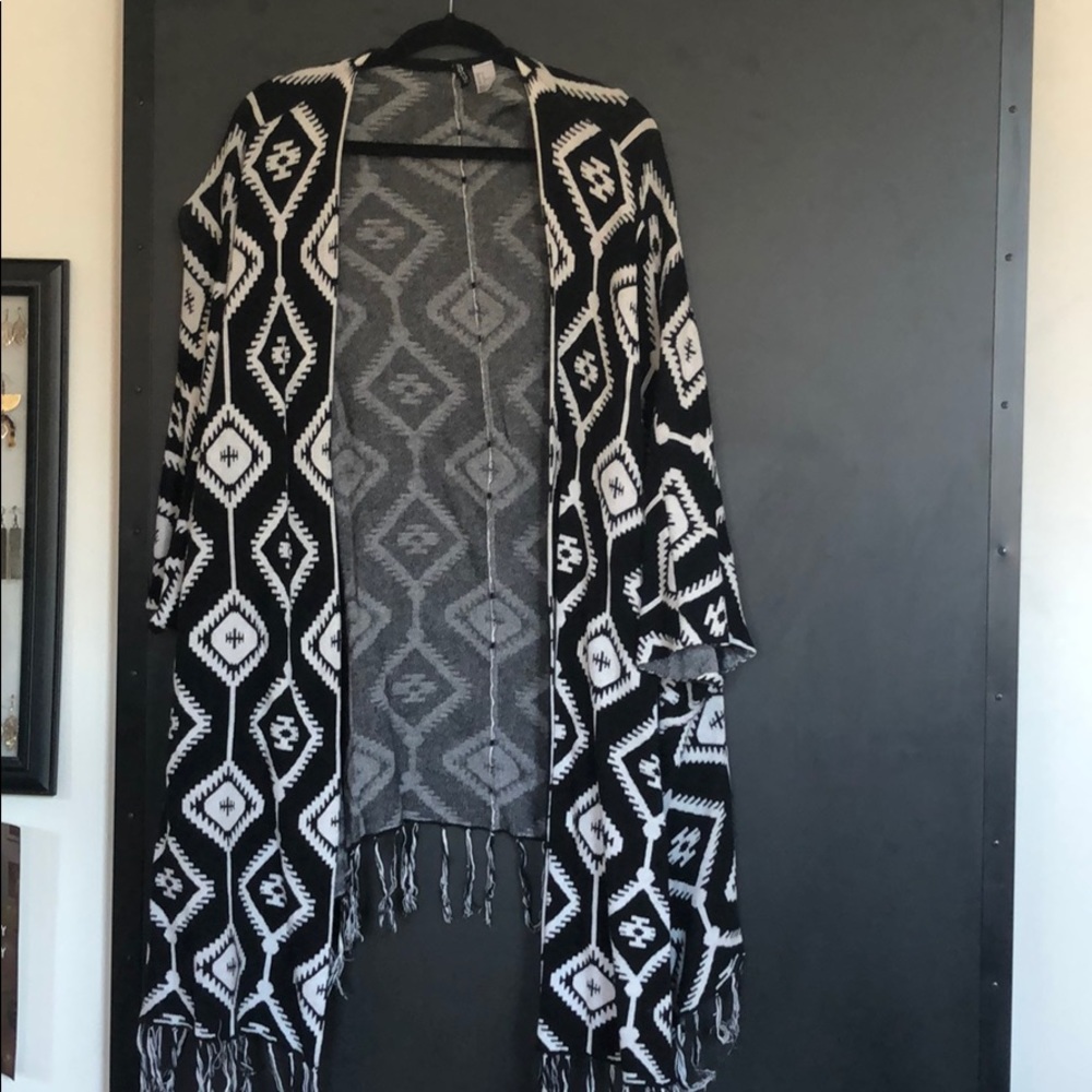Women’s Aztec Sweater